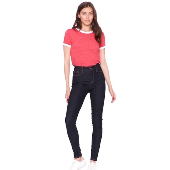 Old Navy Rockstar High-Rise Skinny Jean - Picture 1 of 4